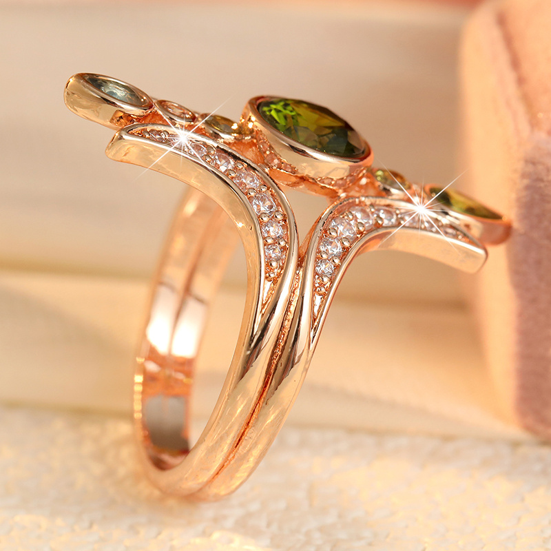 Women's Vintage Rose Gold Cross-Star Ring, Luxurious Gift